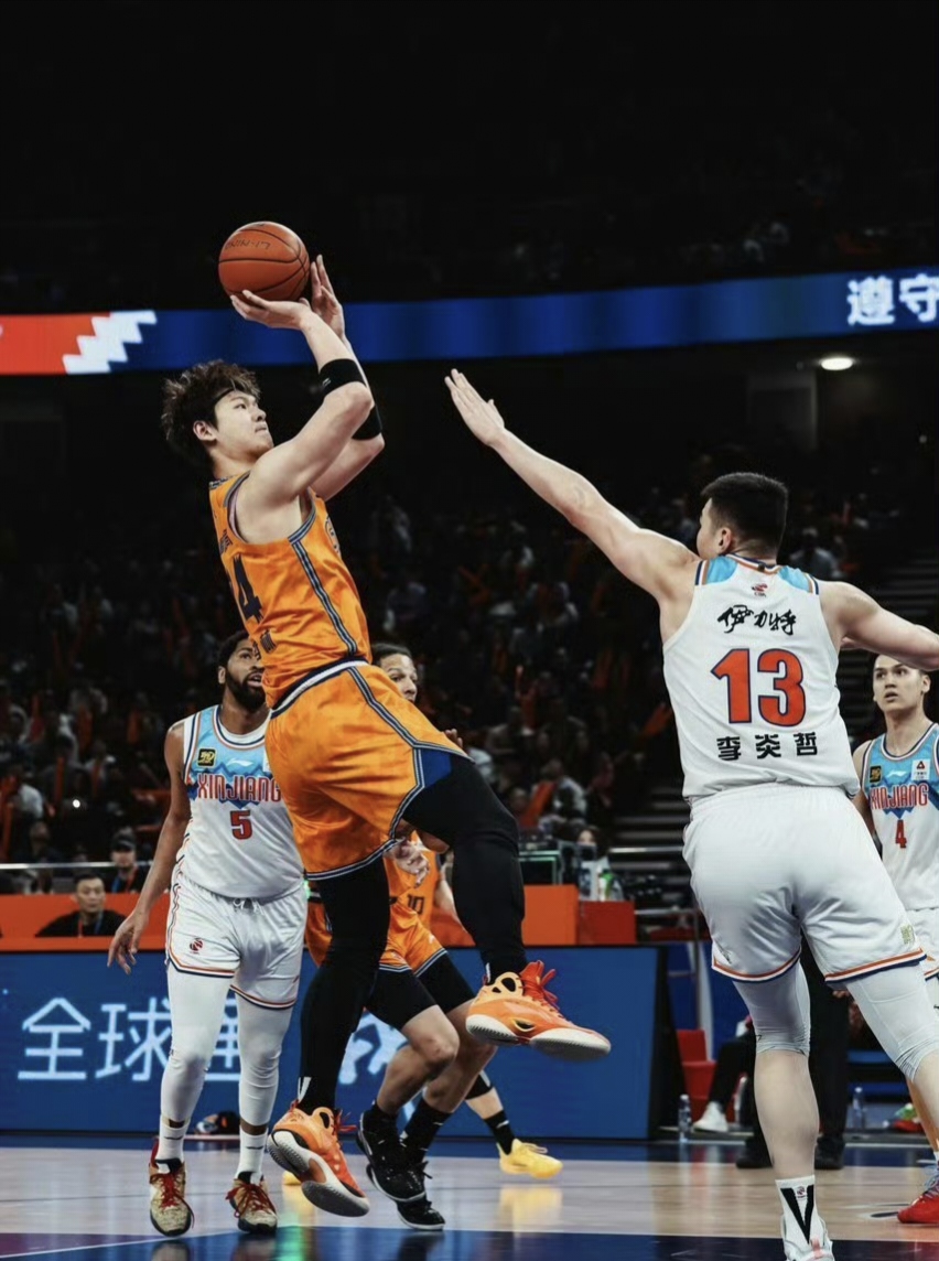 爱游戏入口-关于今晚山东男篮外线爆发——NBA常规赛节点到来；媒体盛赞；纪律约束更严格的信息