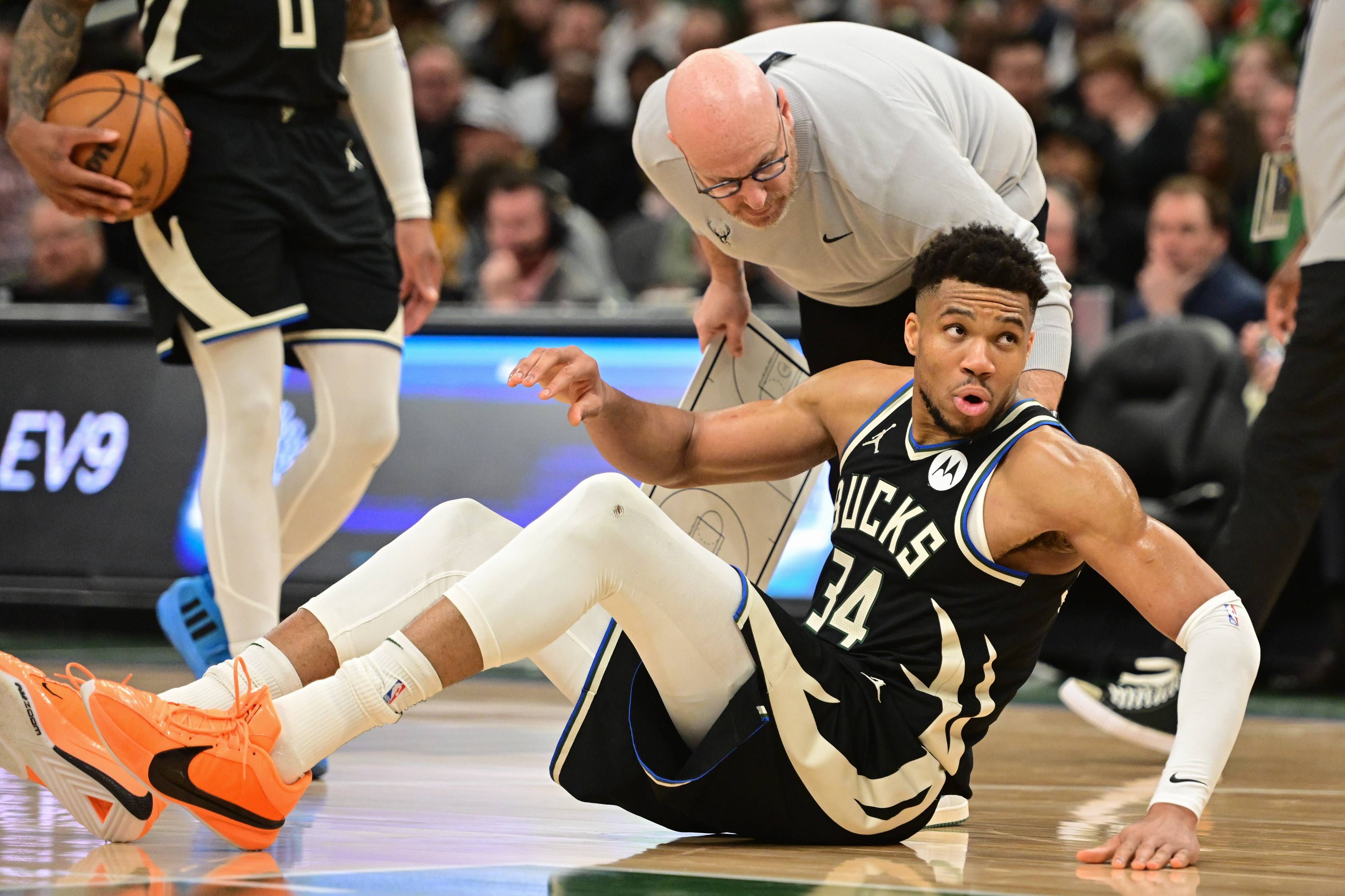 爱游戏网址-包含关键时刻体能课后，密尔沃基雄鹿状态回暖备战NBA总决赛，底气十足，数据趋势出现新变化的词条